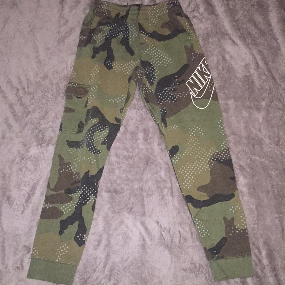 Nike SB joggers